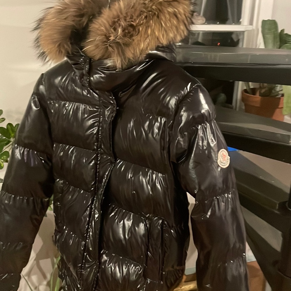 Moncler hooded puffy jacket size S